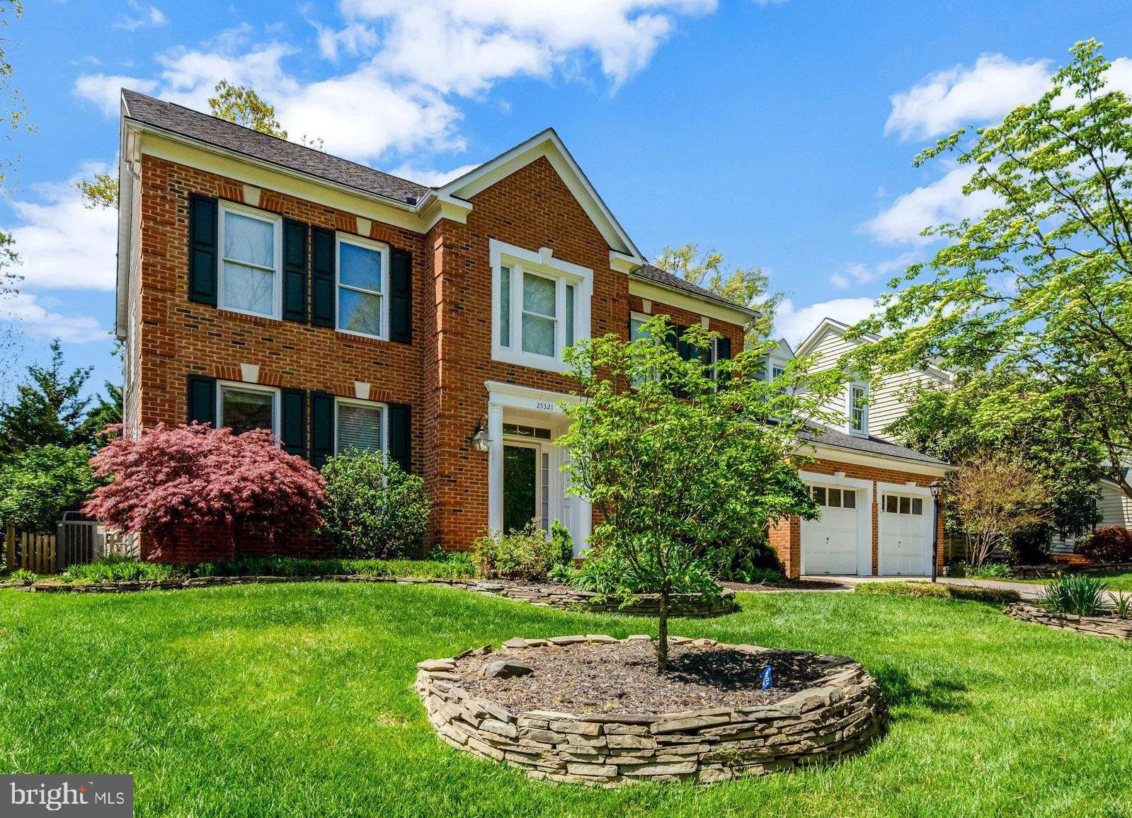 SOUTH RIDING - Residential