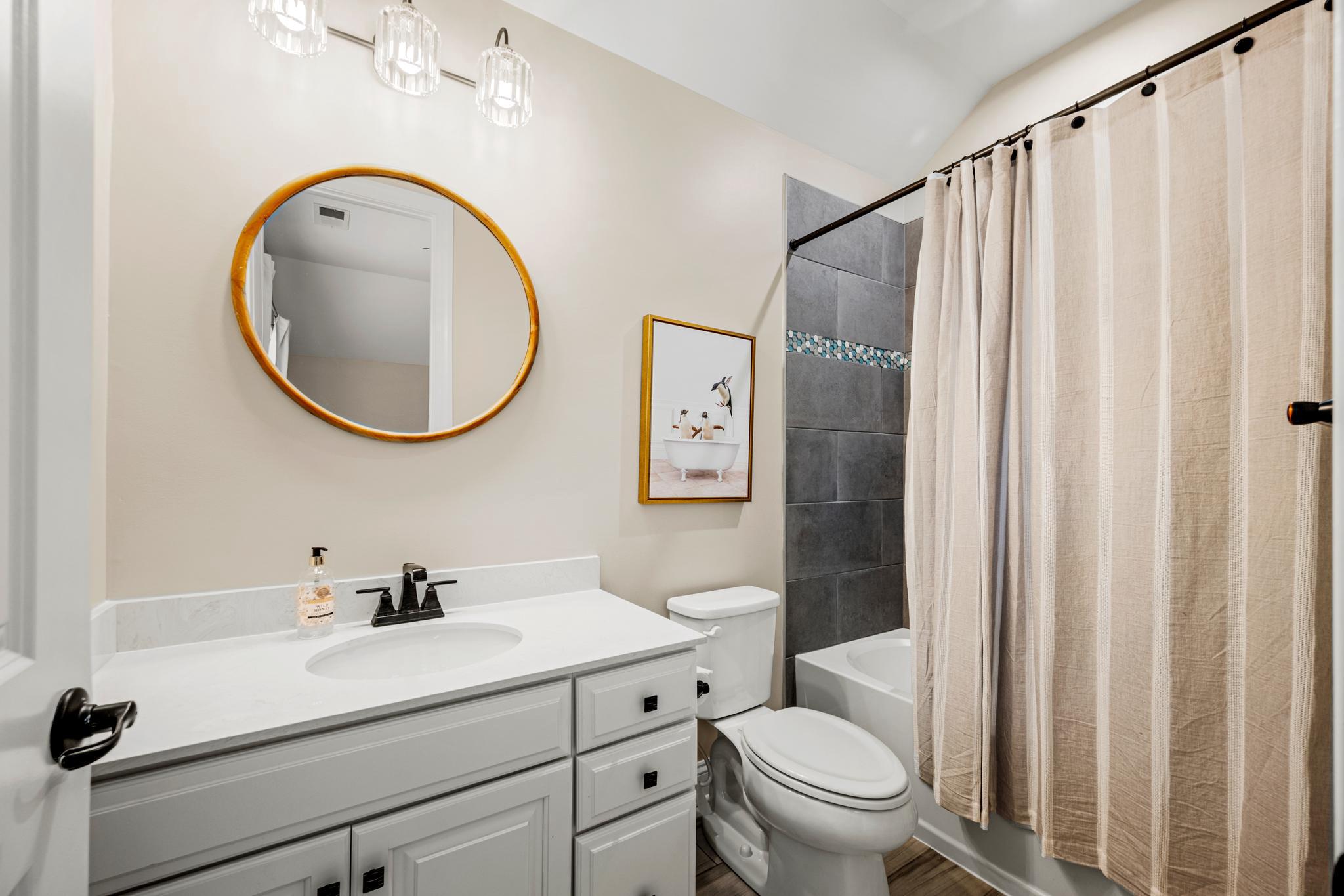 GLEN RIDDLE - Residential