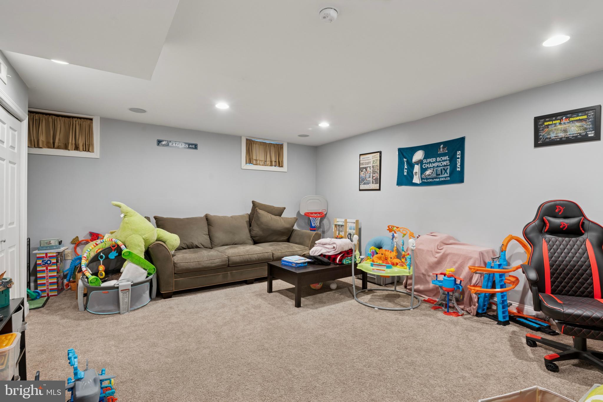 SPRING VALLEY WAY - Residential