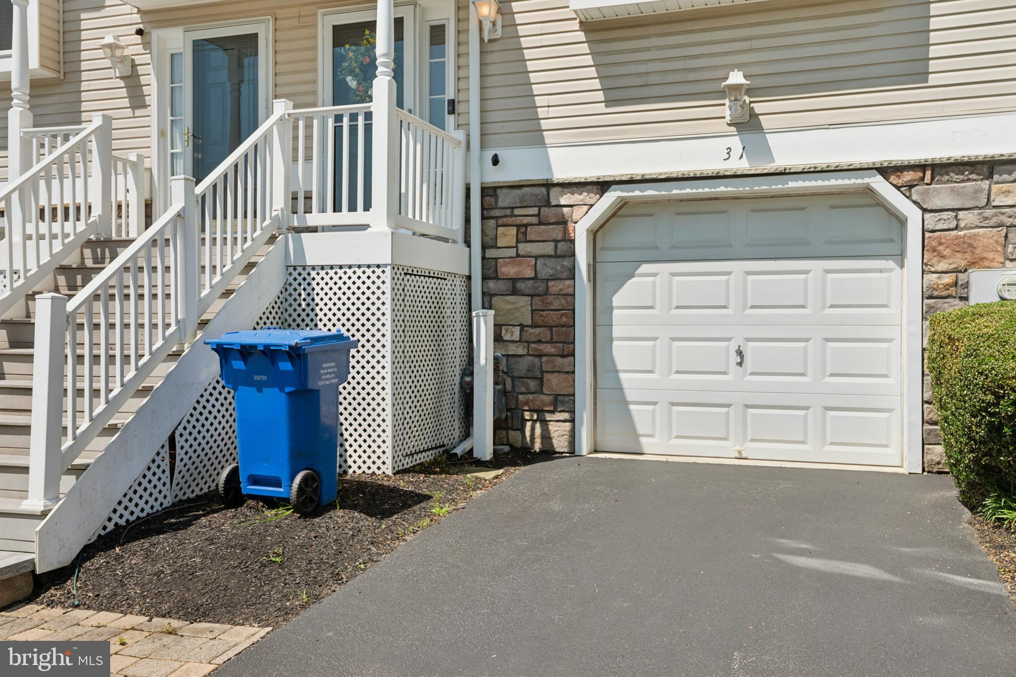 SPRING VALLEY WAY - Residential