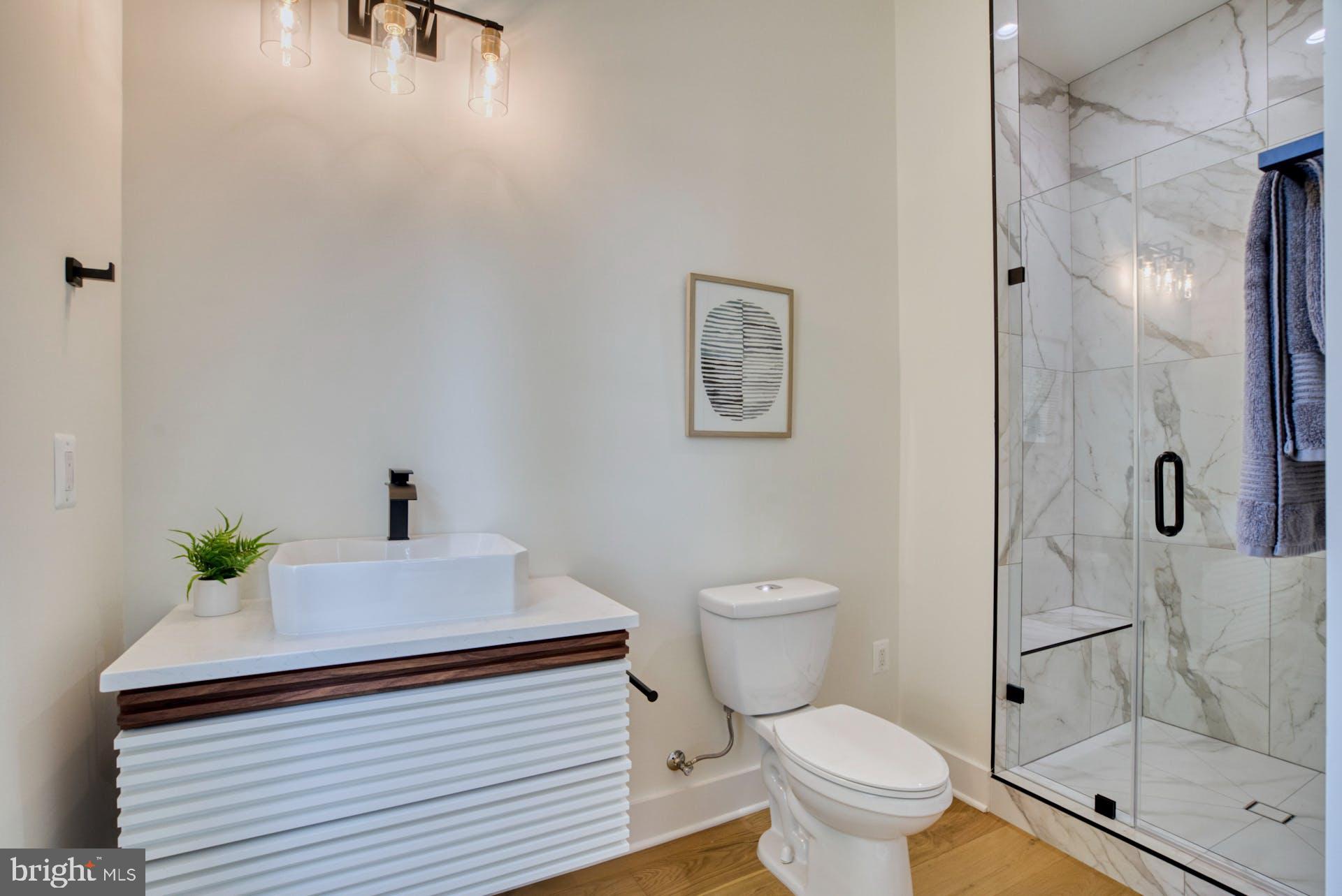 HUNTING RIDGE - Residential