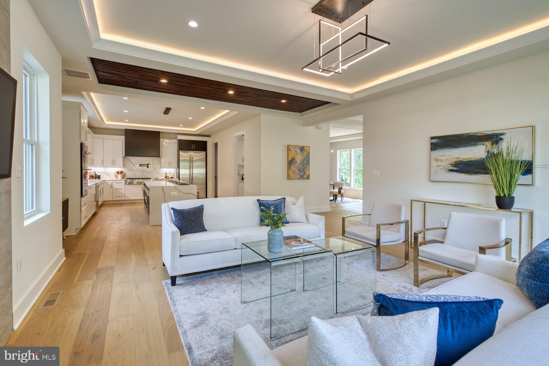 HUNTING RIDGE - Residential