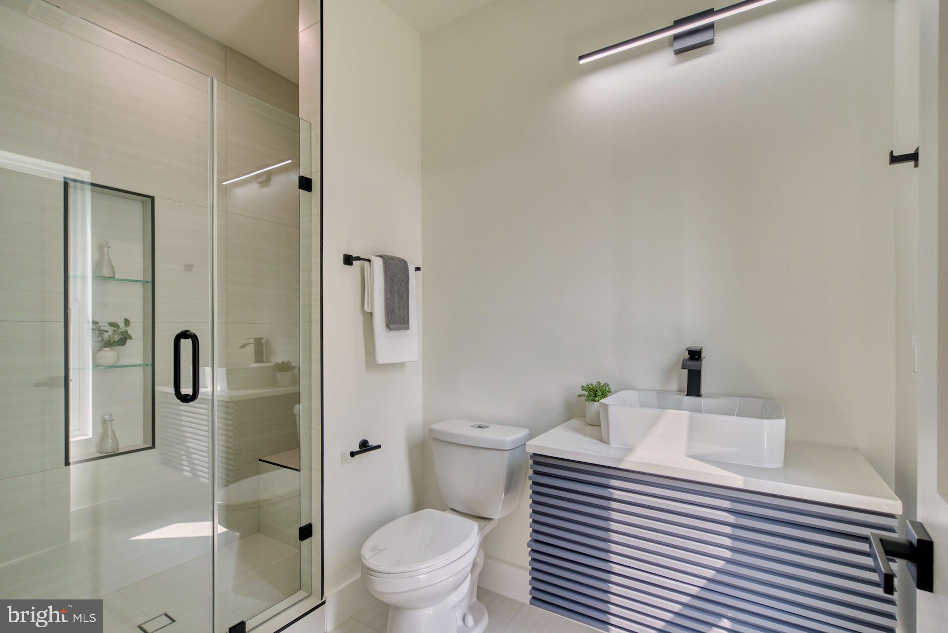 HUNTING RIDGE - Residential