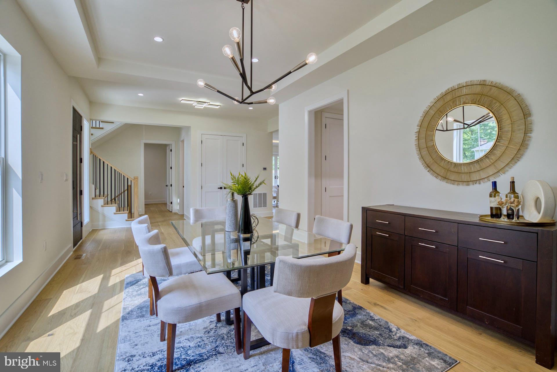 HUNTING RIDGE - Residential