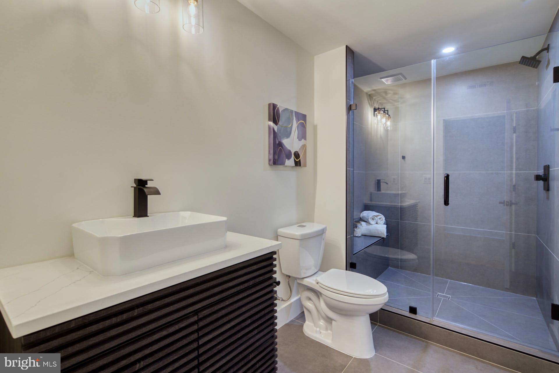 HUNTING RIDGE - Residential