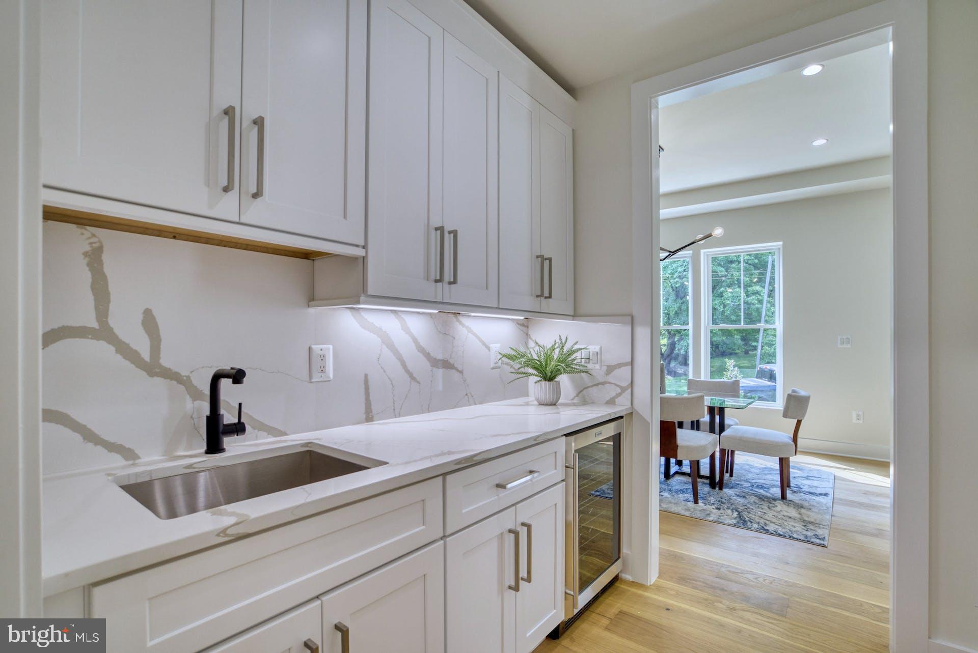 HUNTING RIDGE - Residential