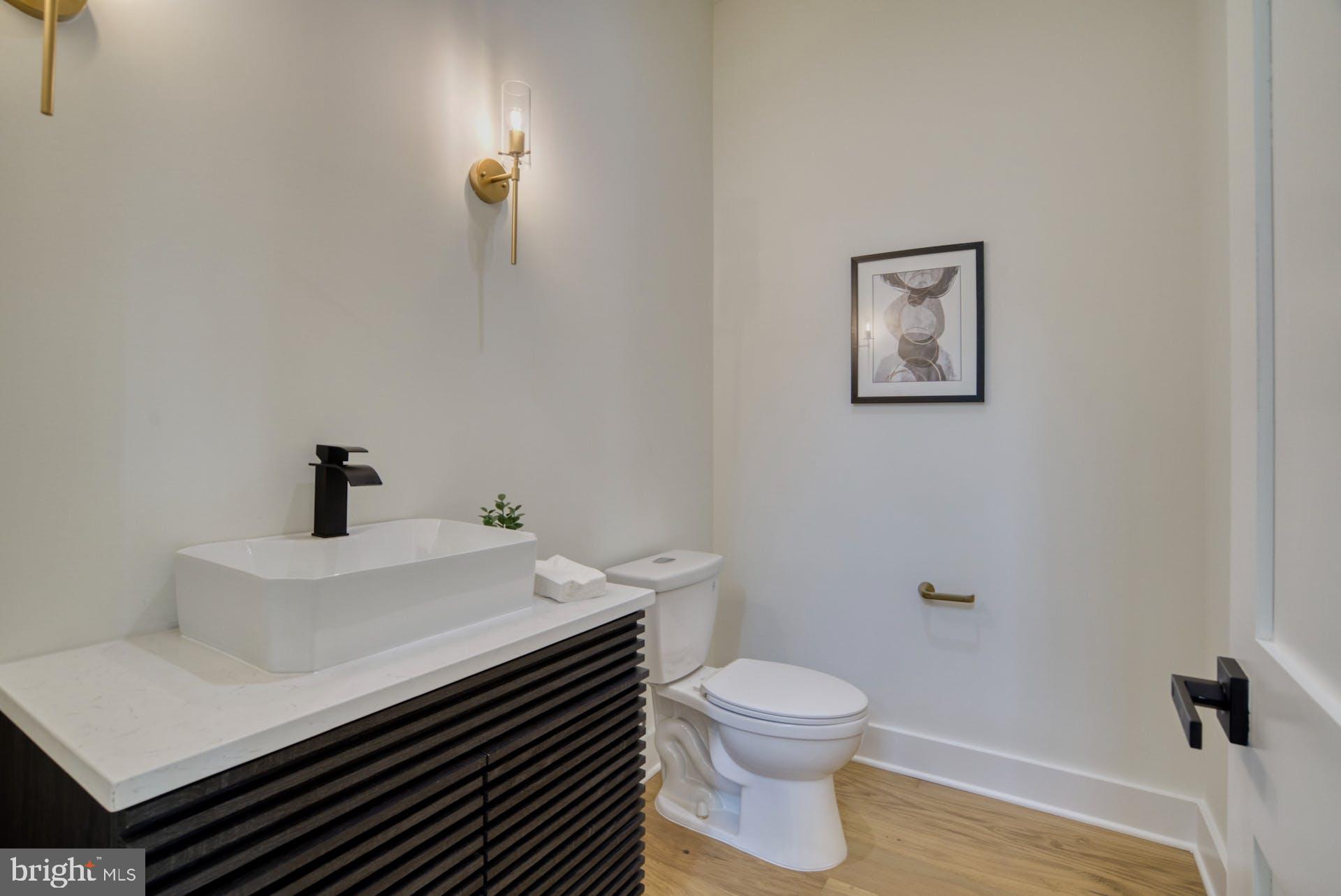 HUNTING RIDGE - Residential