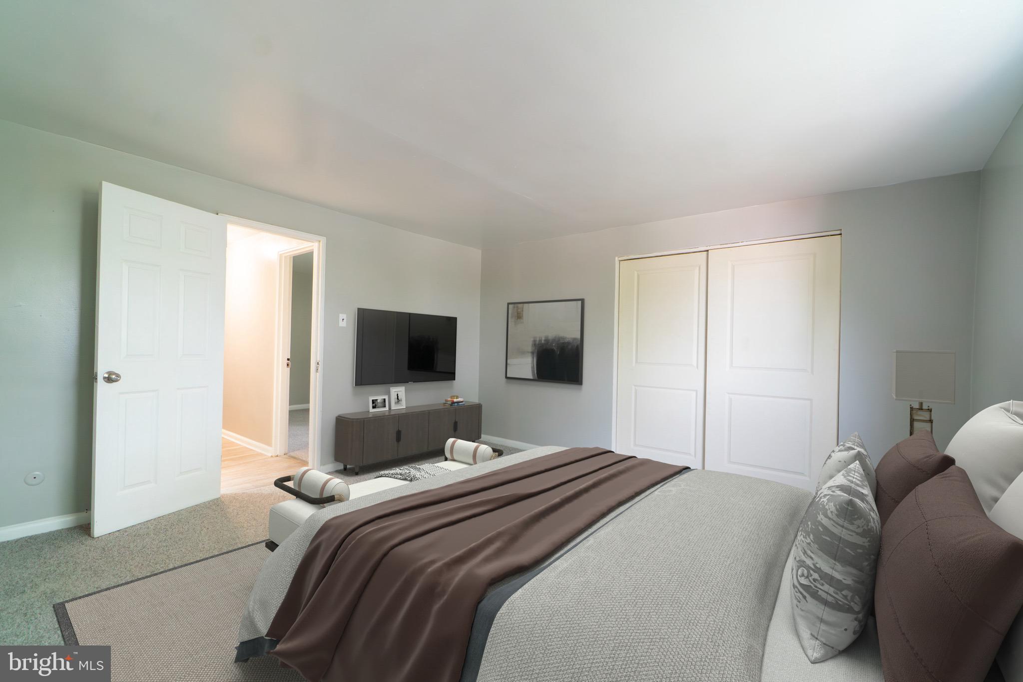 FRANKFORD - Residential Lease