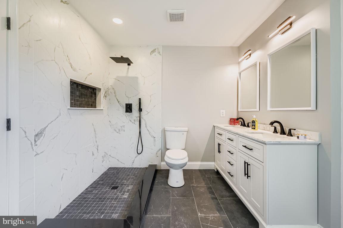 REISTERSTOWN - Residential