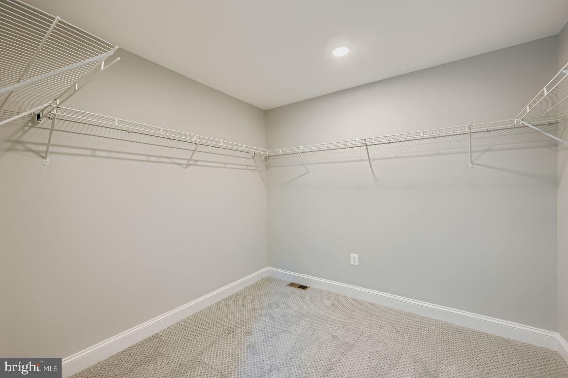 REISTERSTOWN - Residential