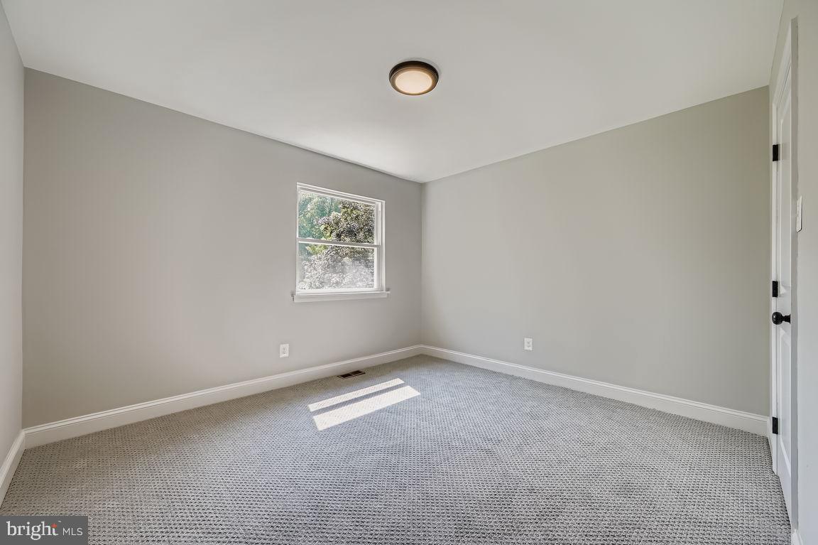 REISTERSTOWN - Residential