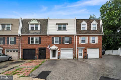 Townhouse For Rent - 425 Arlington Avenue<br/> UPPER DARBY, PA 19082