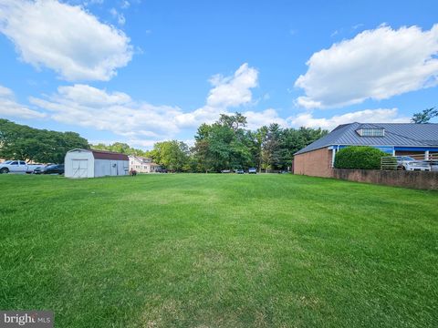305 N FREDERICK AVENUE GAITHERSBURG MD 20877