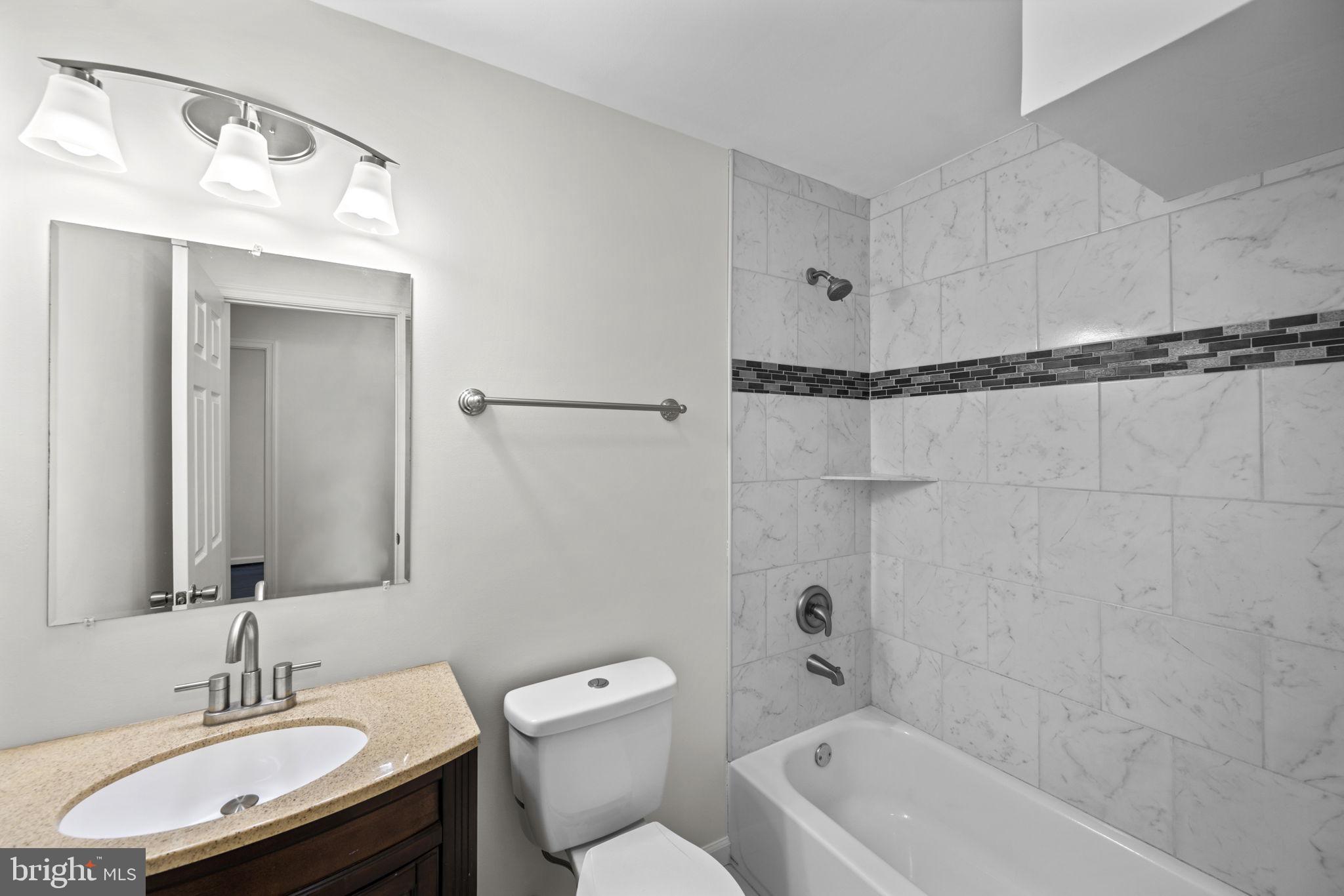 GLEN BURNIE PARK - Residential