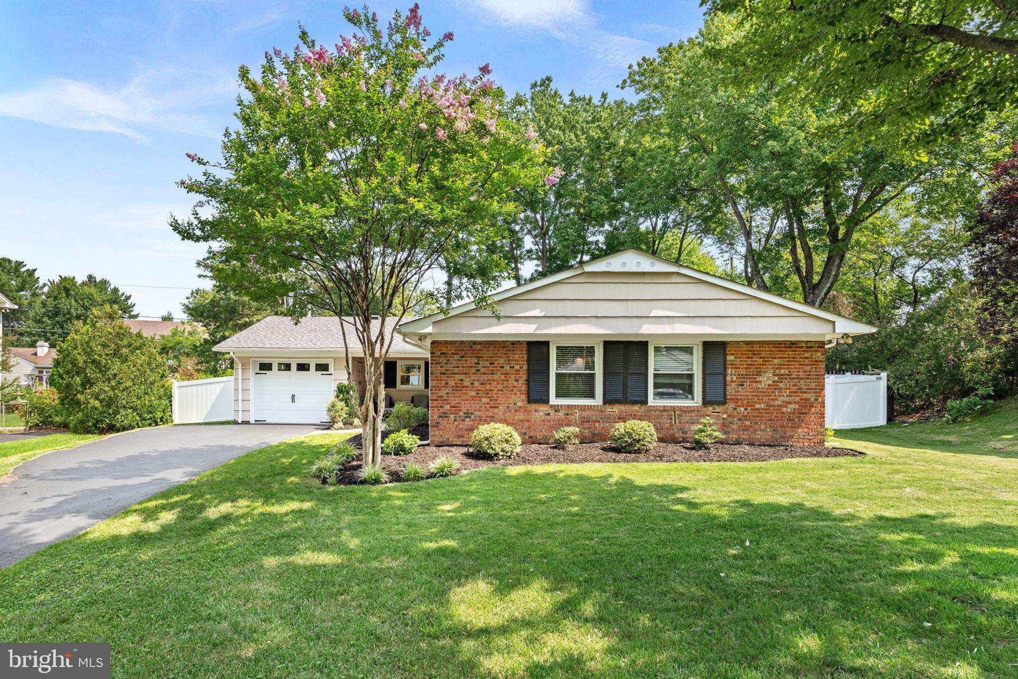 12802 MIDDLETON LANE