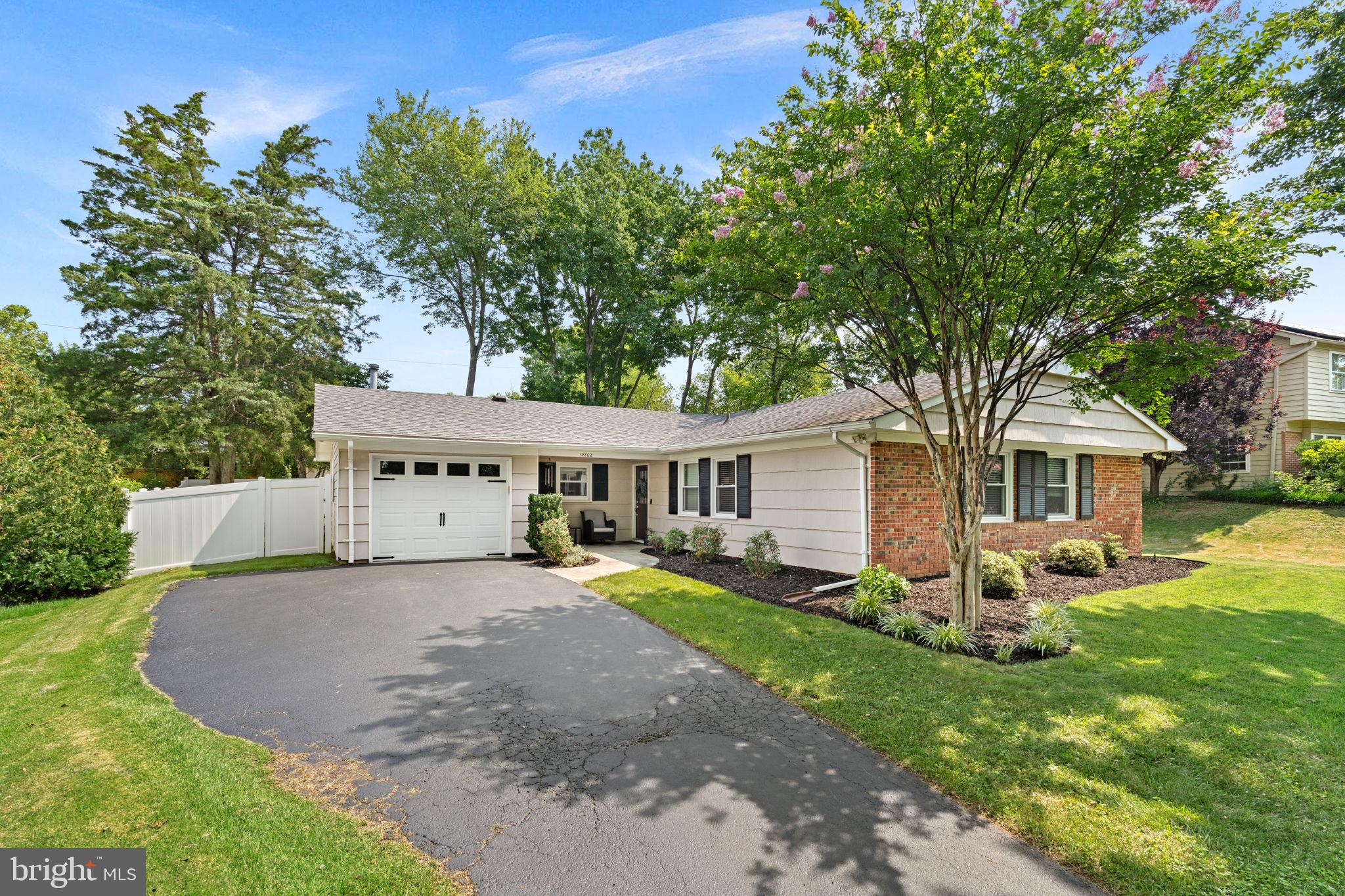 12802 MIDDLETON LANE