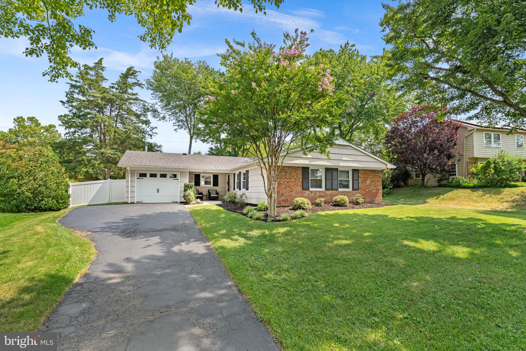 12802 MIDDLETON LANE