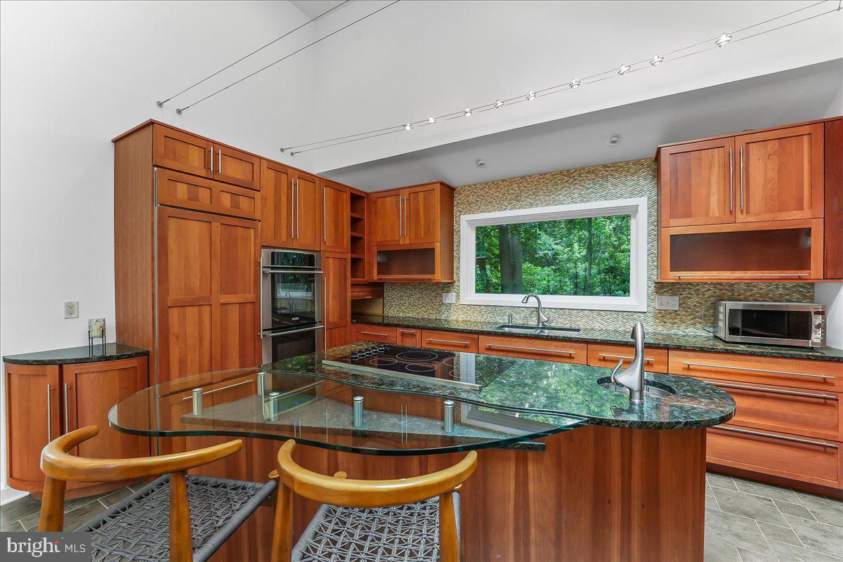 BROAD RUN - Residential