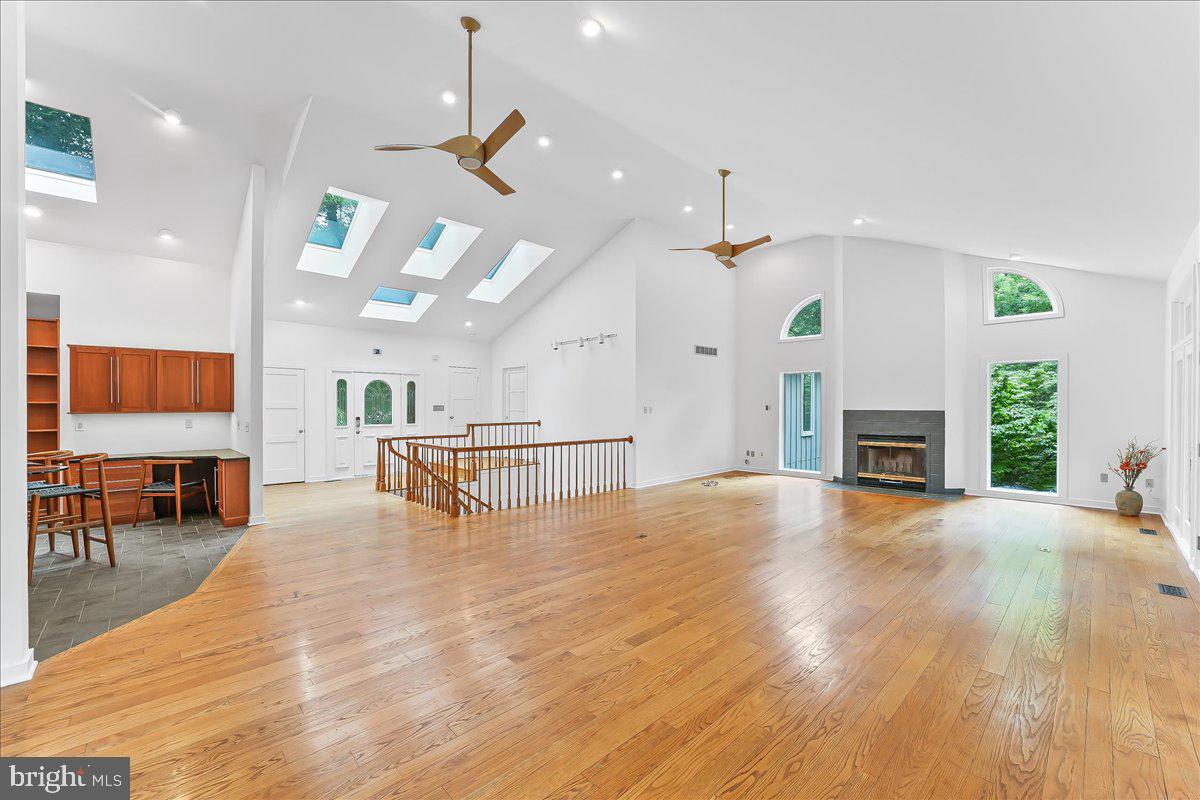 BROAD RUN - Residential