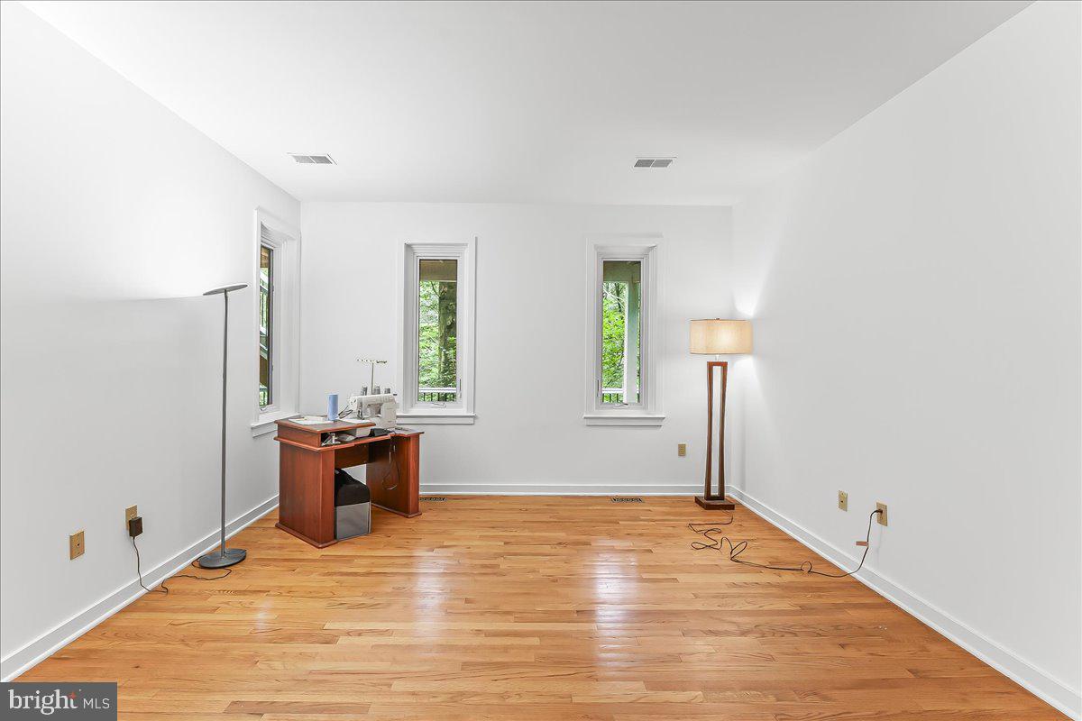 BROAD RUN - Residential