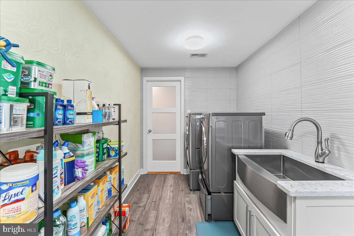 BROAD RUN - Residential