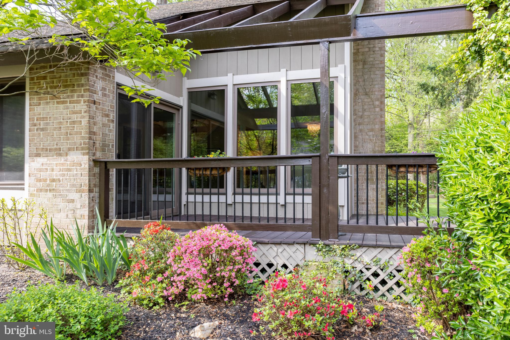 BONNIE BRAE - Residential