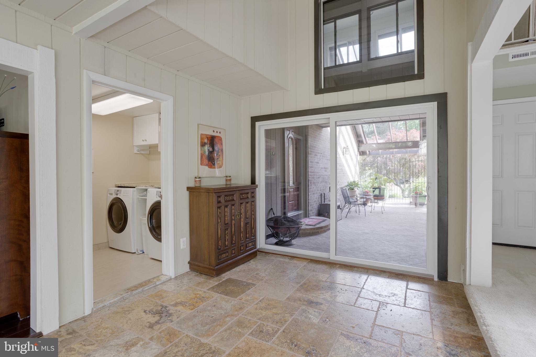 BONNIE BRAE - Residential