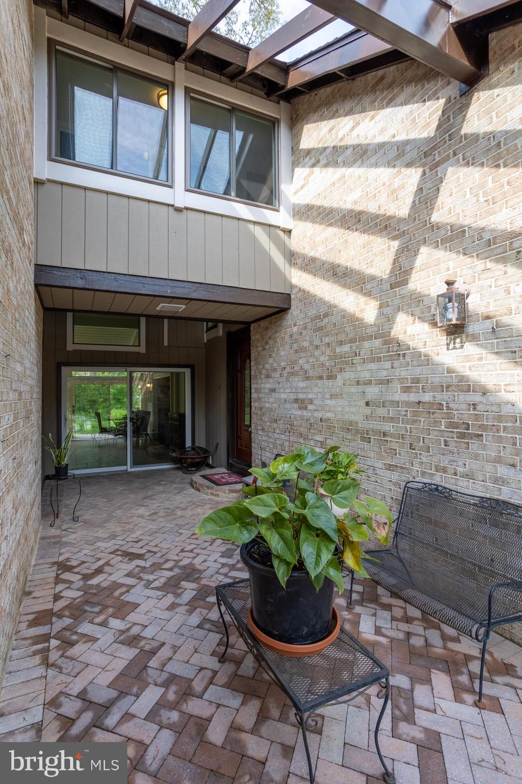 BONNIE BRAE - Residential