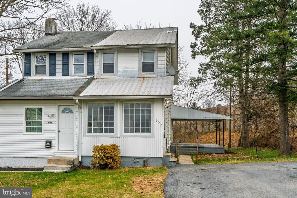 Photo of 609 Lawn Ave, READING, PA 19608 (MLS # PABK2065950)
