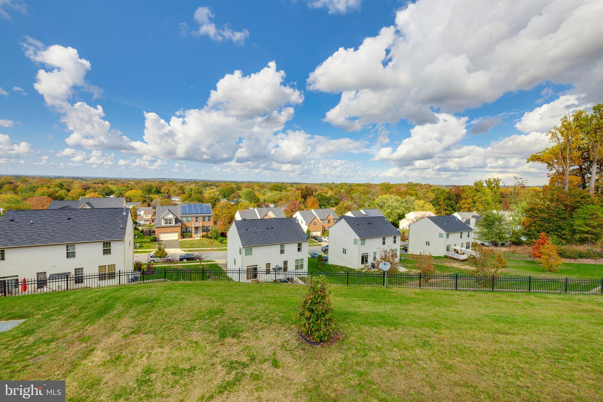 TANTALLON ON THE POTOMAC - Residential