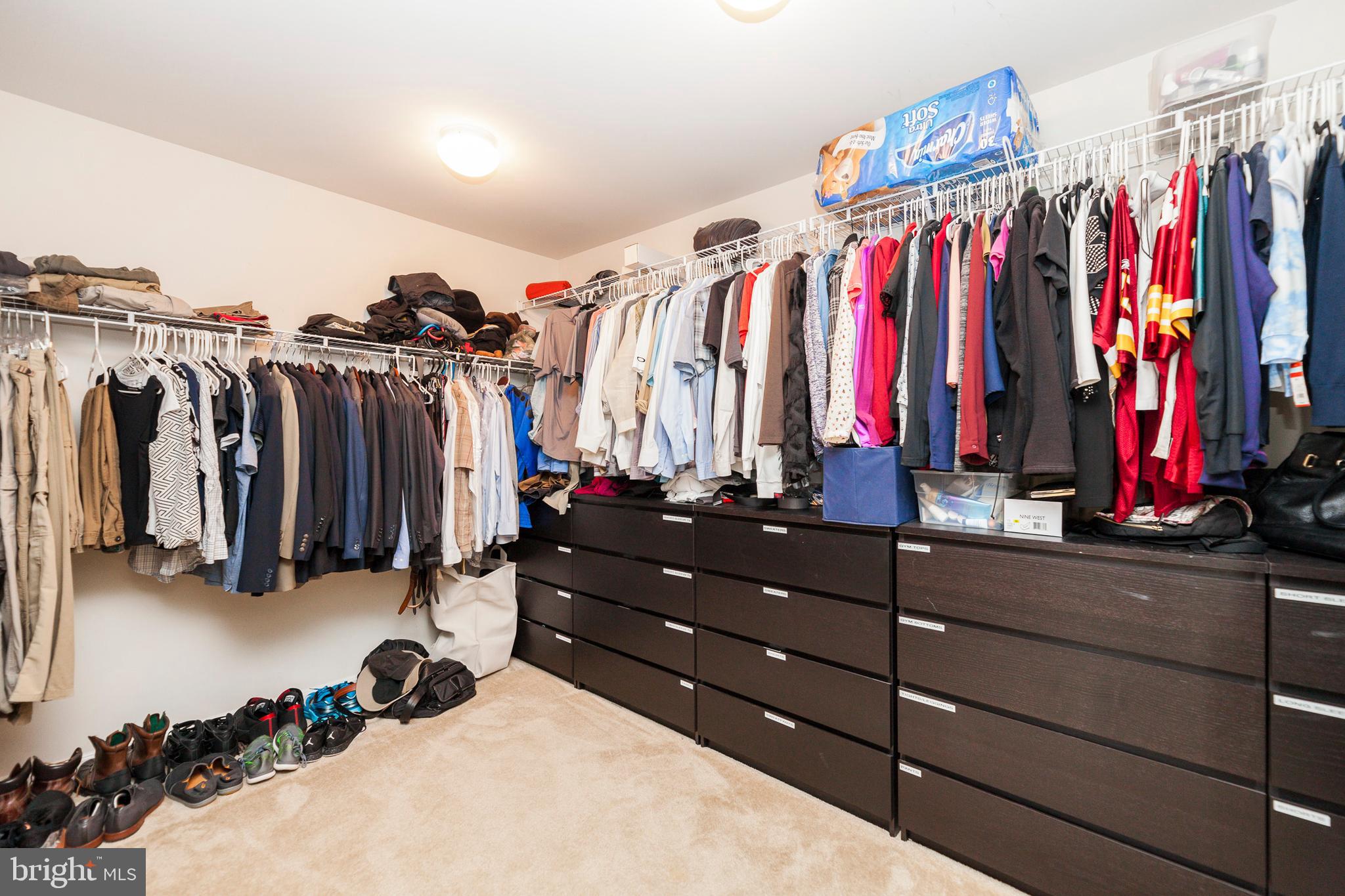 TANTALLON ON THE POTOMAC - Residential