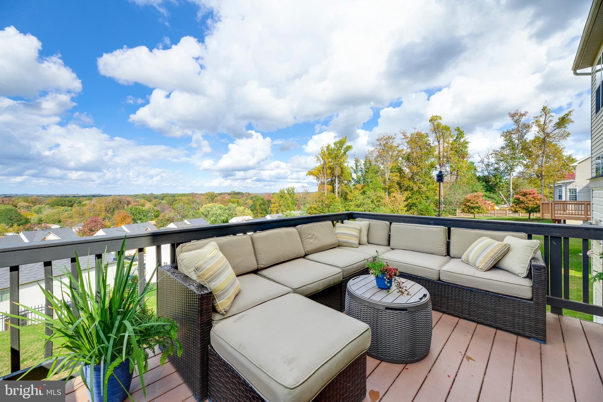 TANTALLON ON THE POTOMAC - Residential