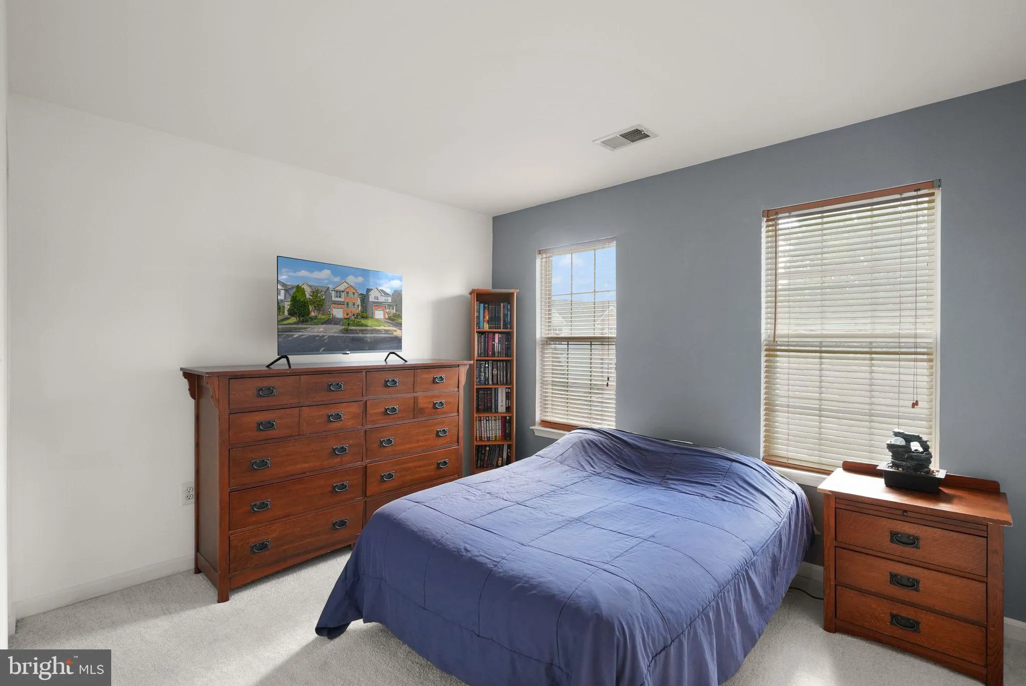 Bristow, Virginia 20136, United States, 5 Bedrooms Bedrooms, ,4 BathroomsBathrooms,Residential,Coming Soon,196073