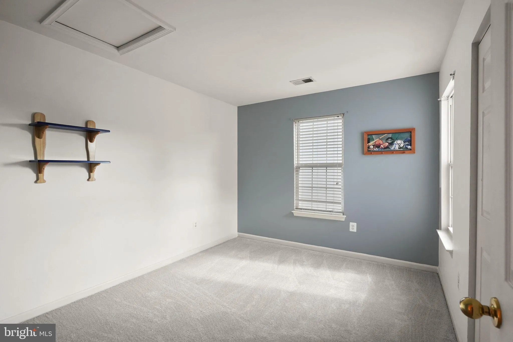 Bristow, Virginia 20136, United States, 5 Bedrooms Bedrooms, ,4 BathroomsBathrooms,Residential,Coming Soon,196073