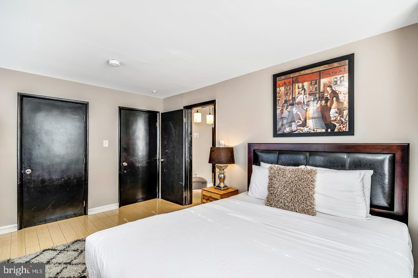 RITTENHOUSE SQUARE - Residential Lease