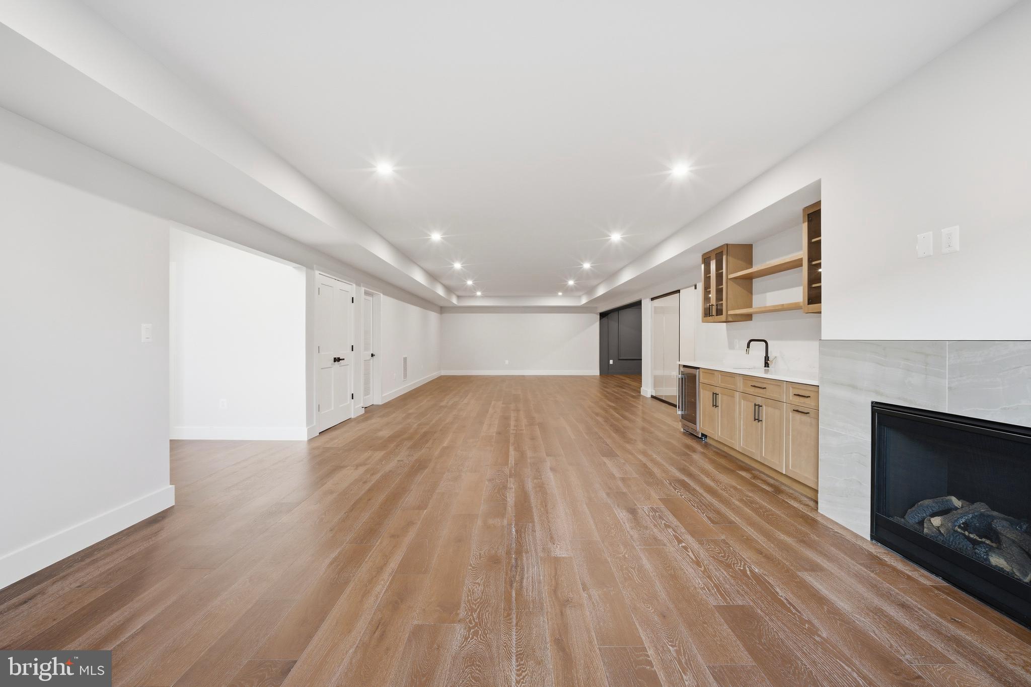 KENMORE FARMS - Residential