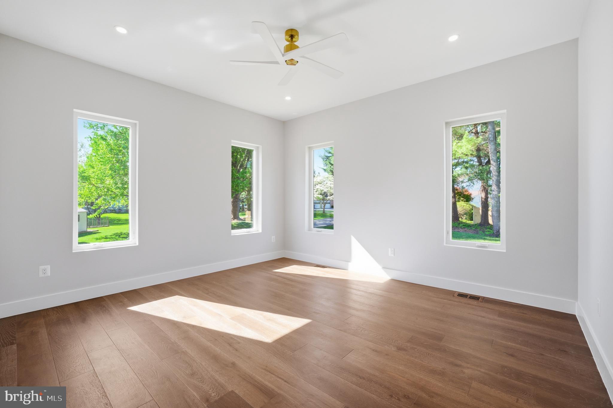 KENMORE FARMS - Residential