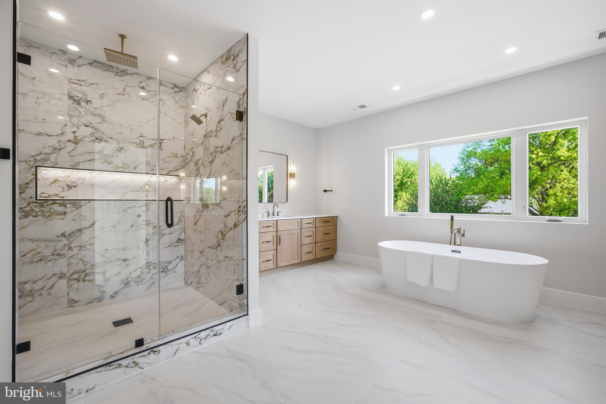 KENMORE FARMS - Residential