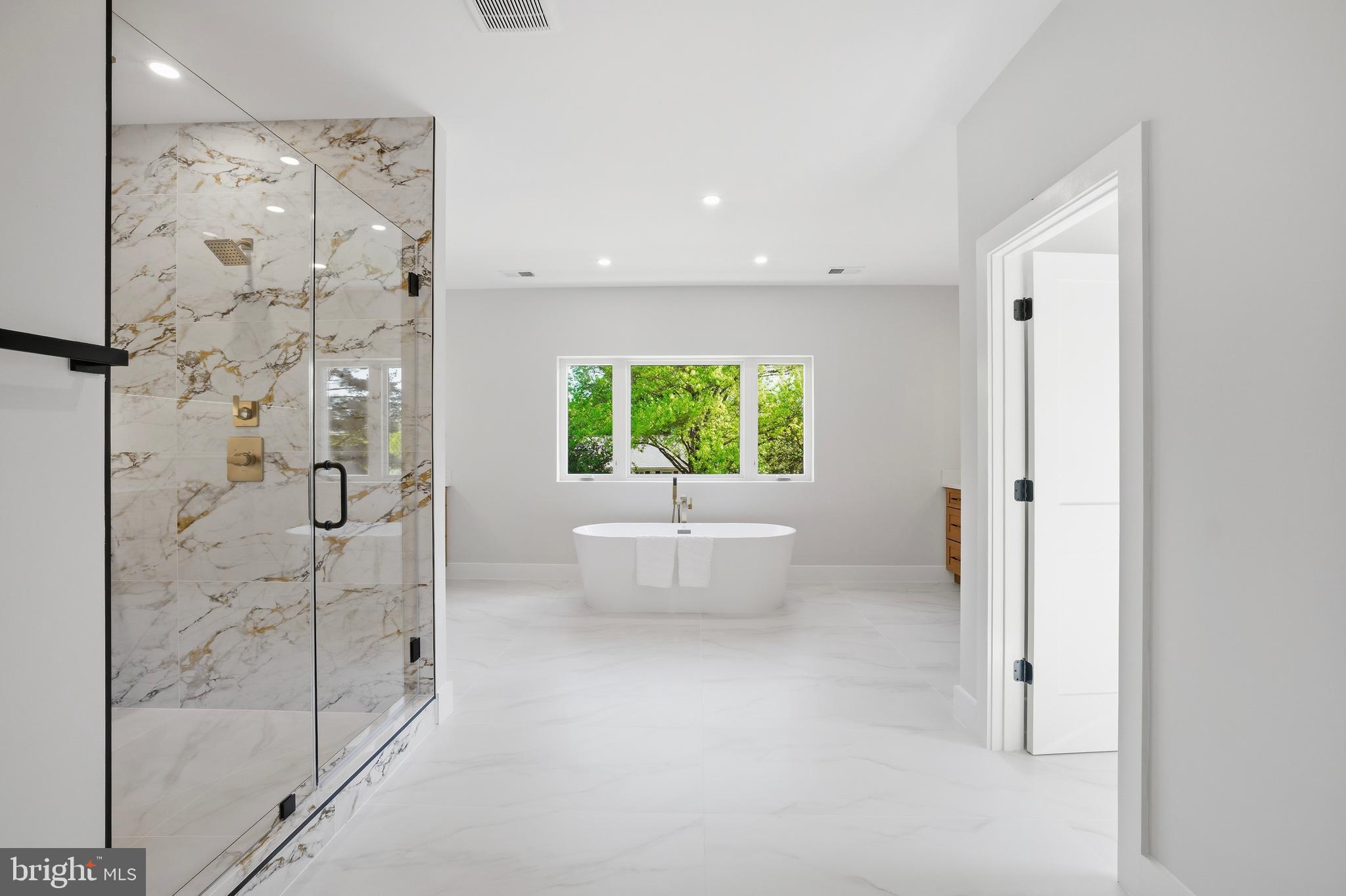 KENMORE FARMS - Residential