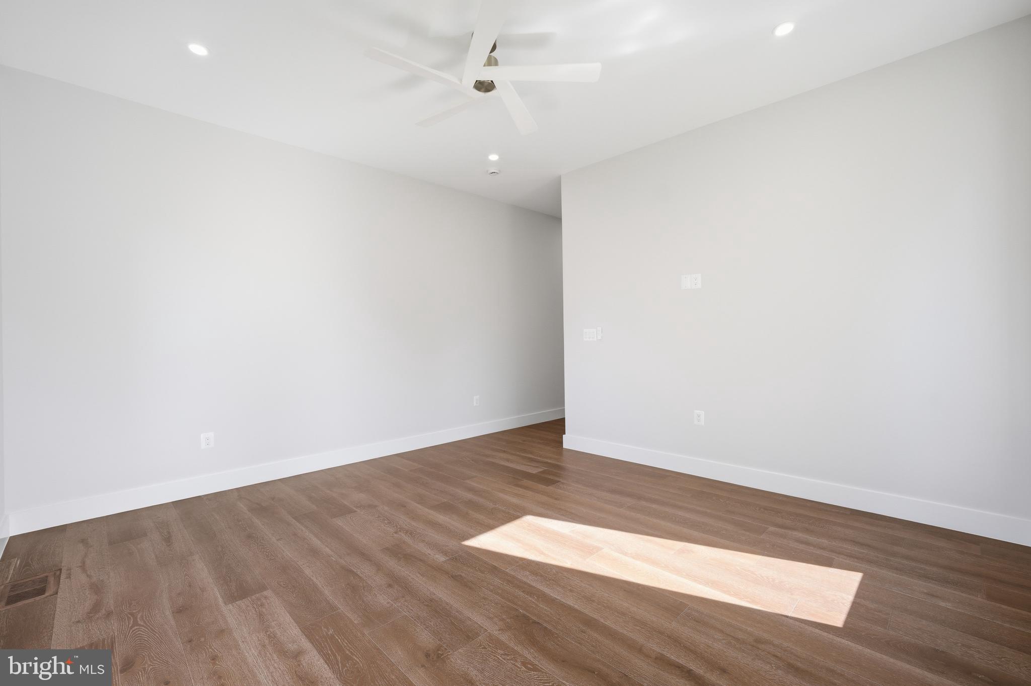 KENMORE FARMS - Residential