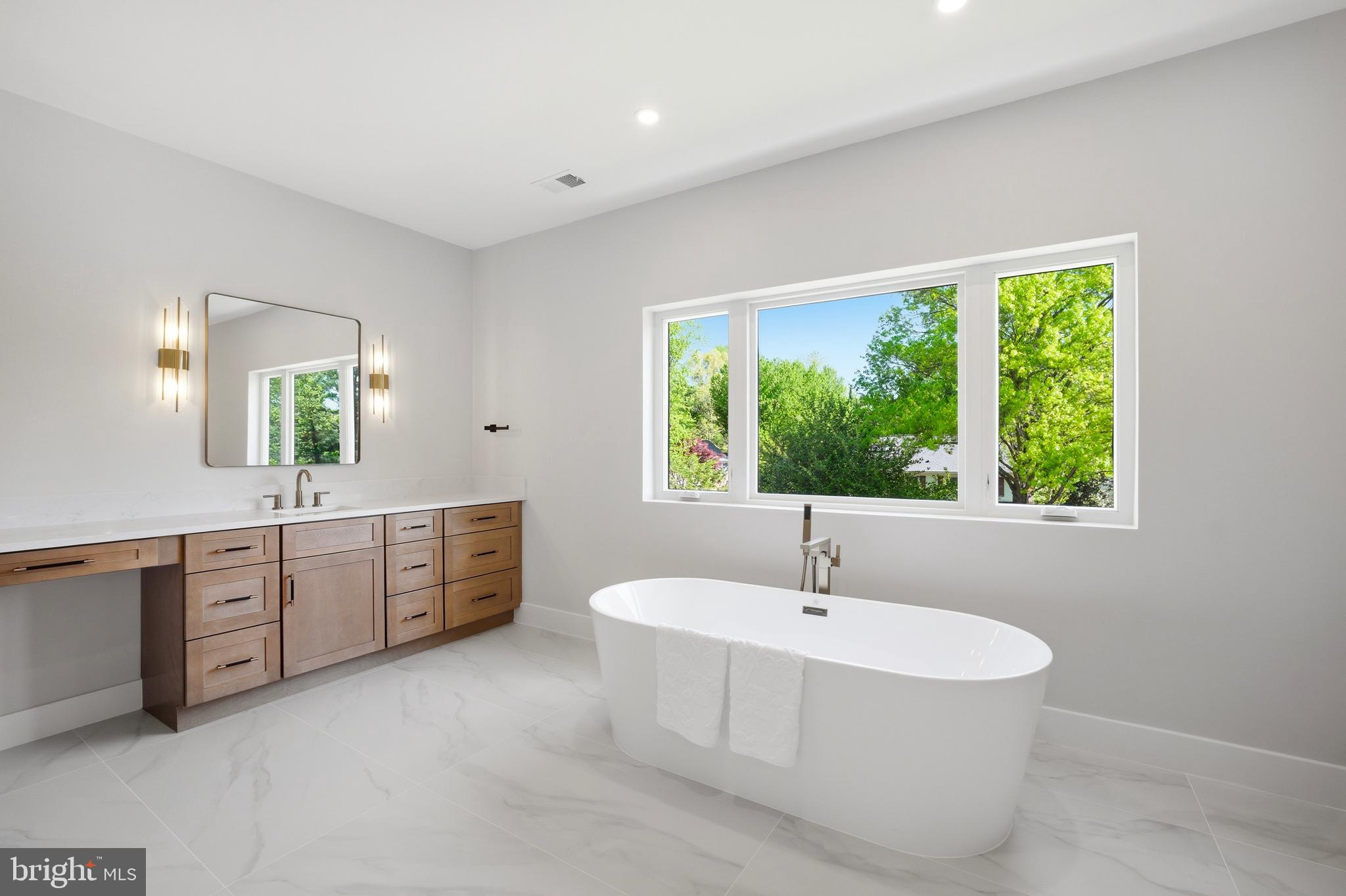 KENMORE FARMS - Residential