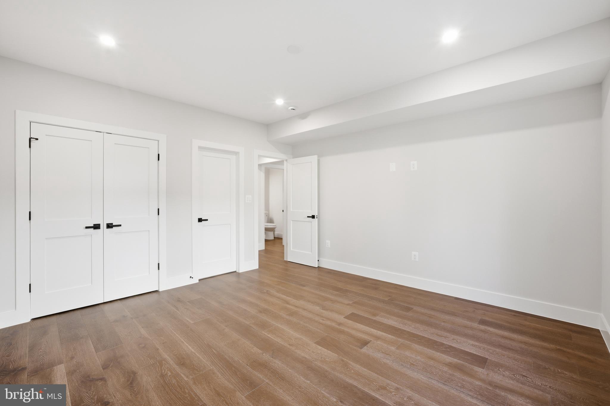 KENMORE FARMS - Residential