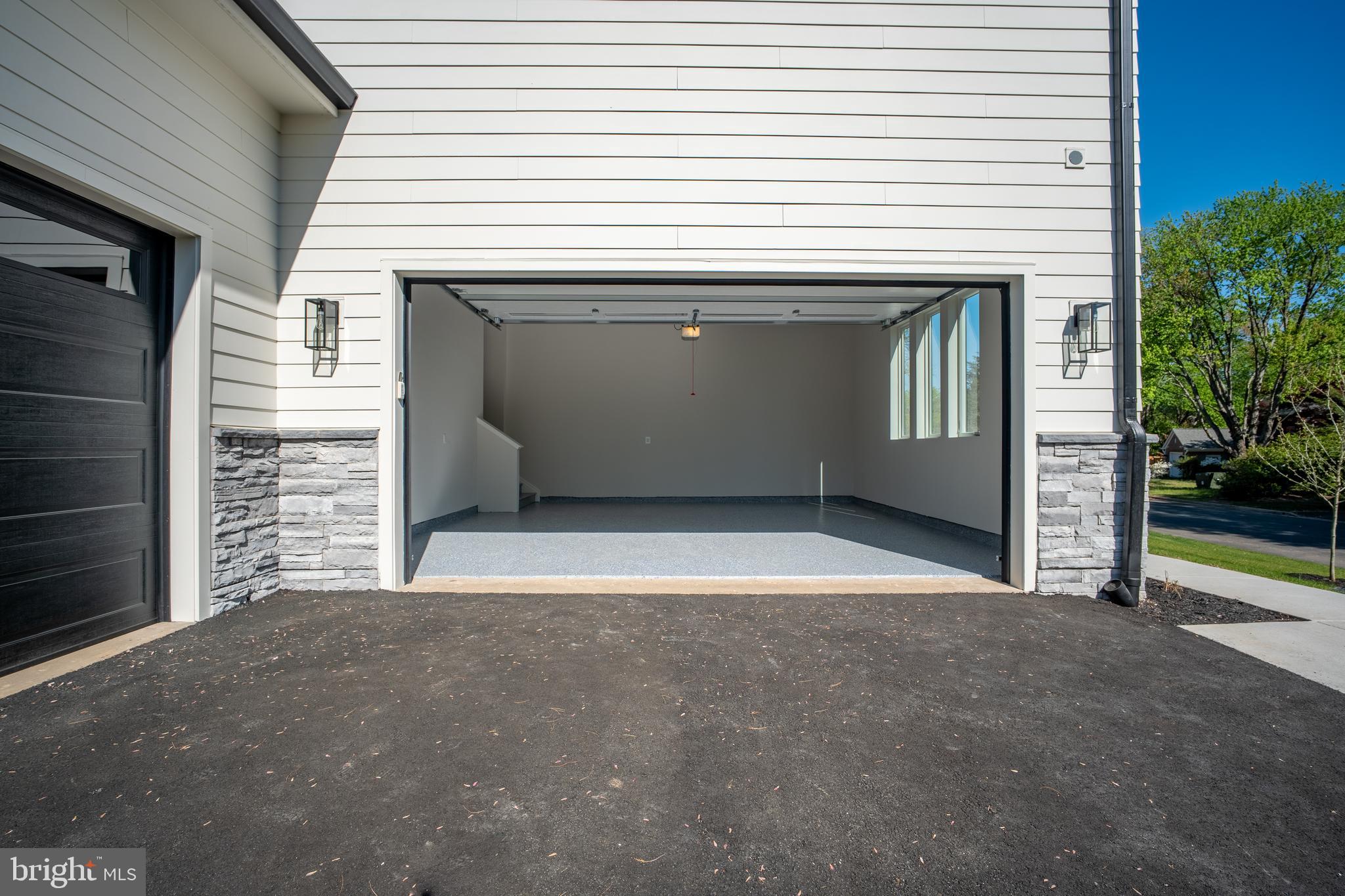 KENMORE FARMS - Residential