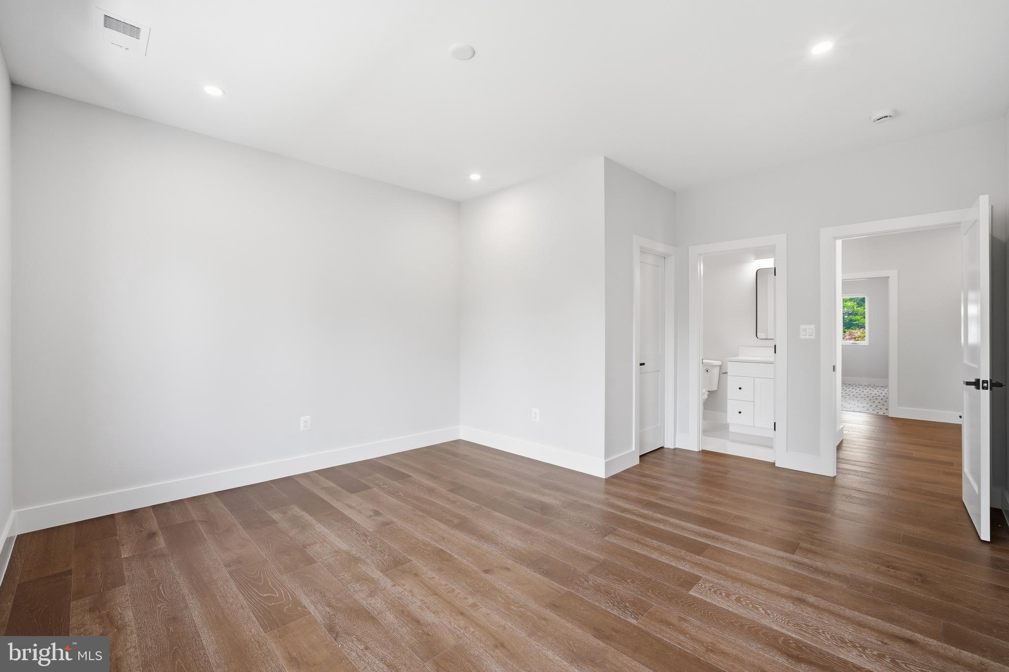 KENMORE FARMS - Residential