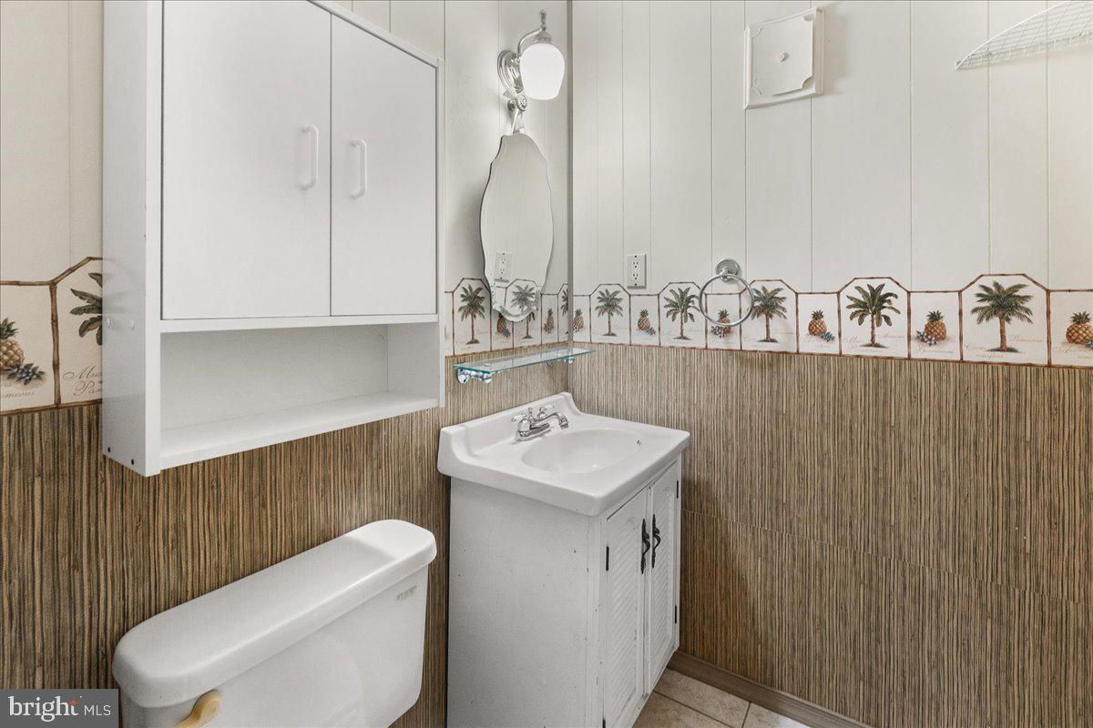 HILLCREST ORCHARDS - Residential