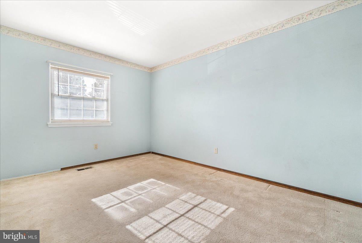 HILLCREST ORCHARDS - Residential