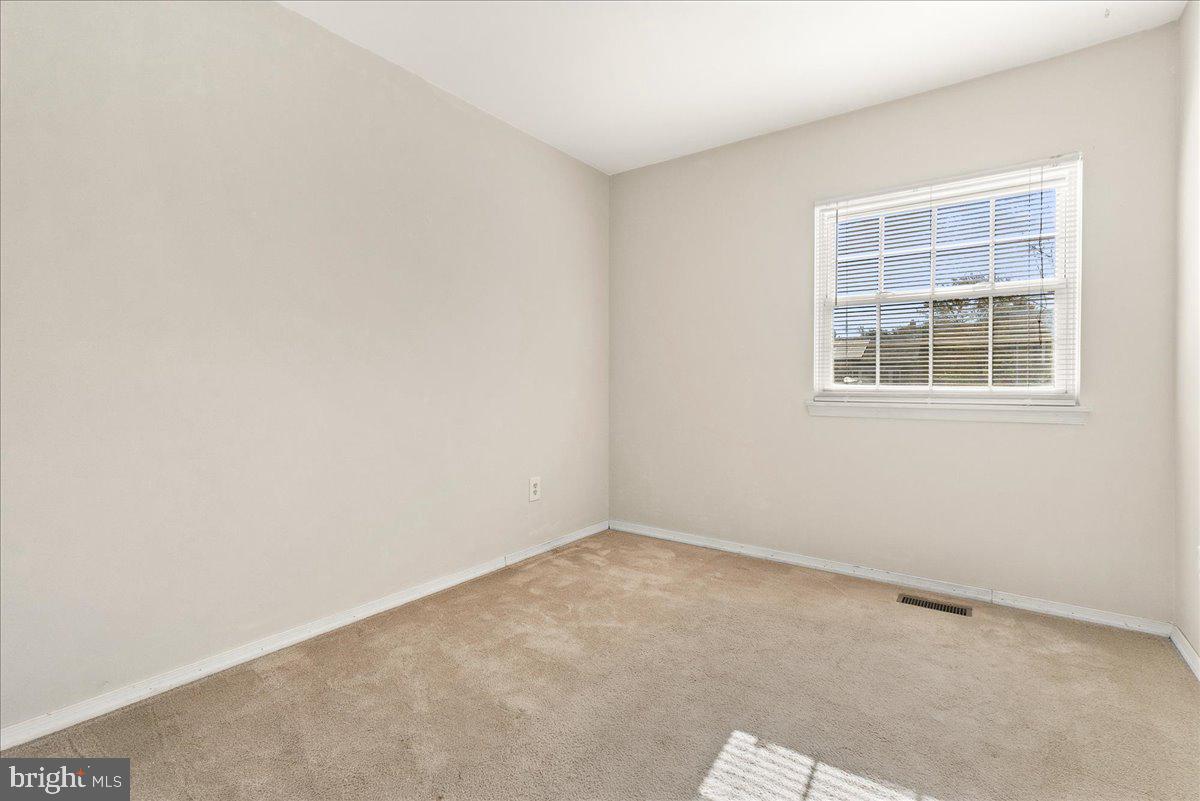 HILLCREST ORCHARDS - Residential