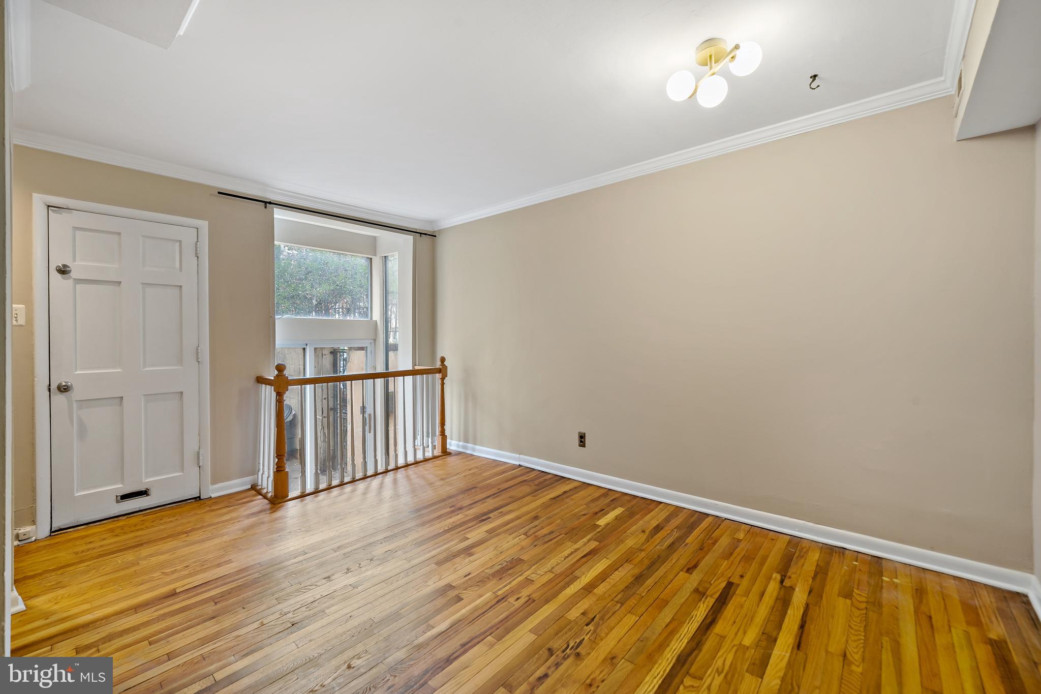 WASHINGTON SQ WEST - Residential