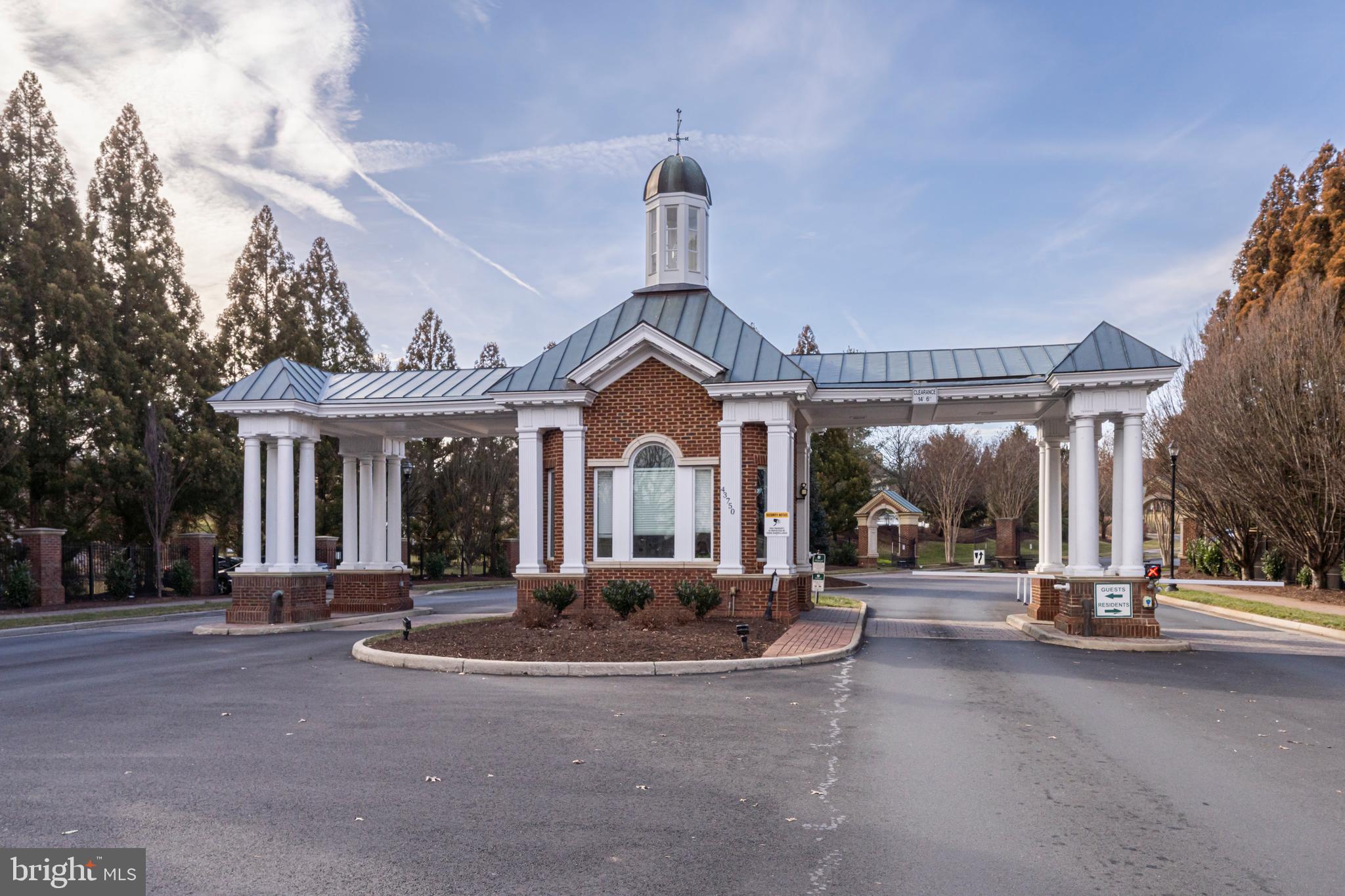 BELMONT COUNTRY CLUB - Residential