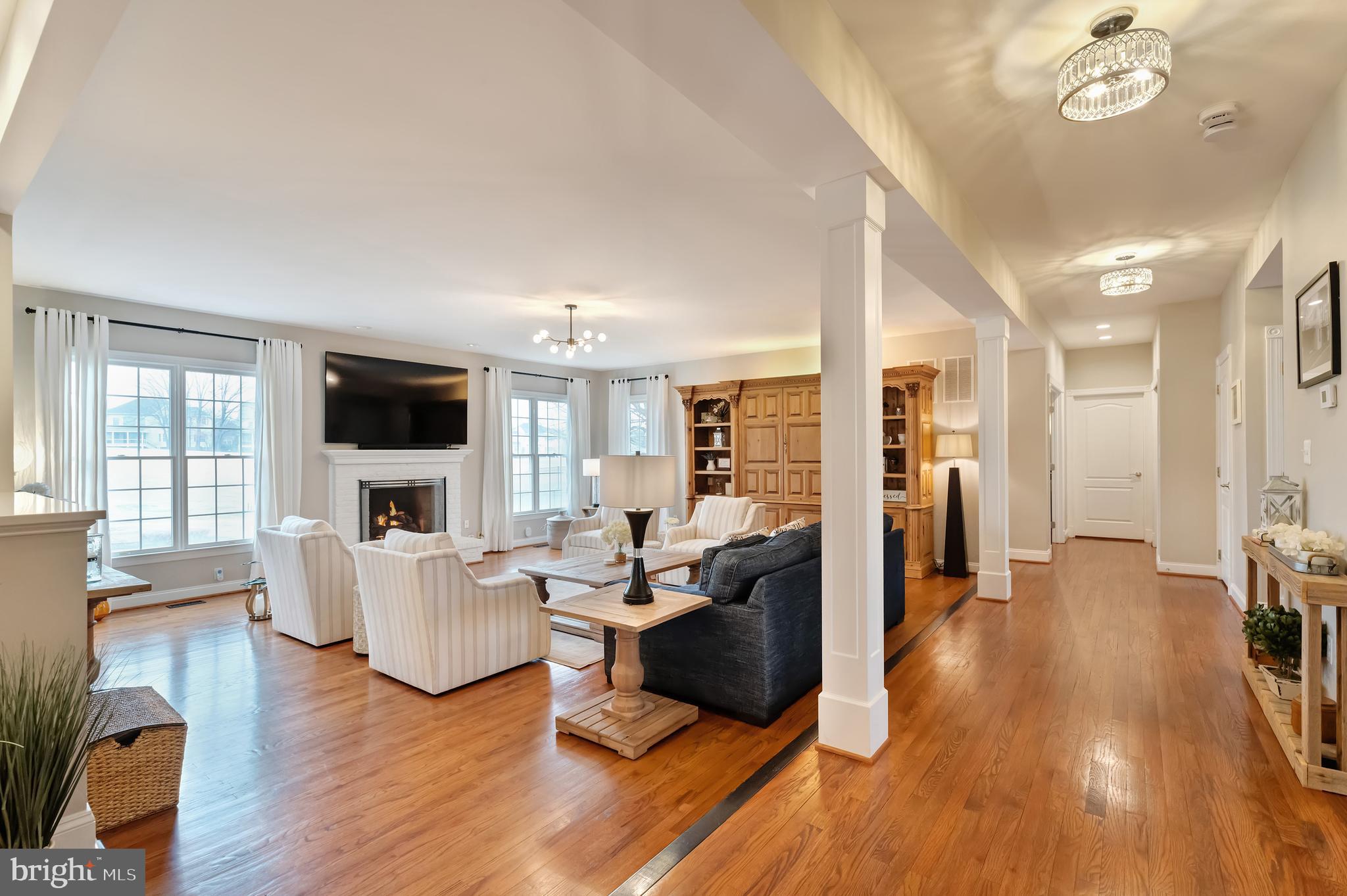 BELMONT COUNTRY CLUB - Residential